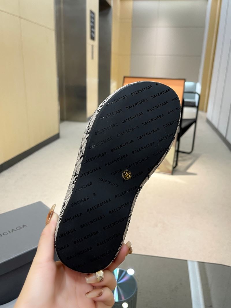 Balenciaga Slippers